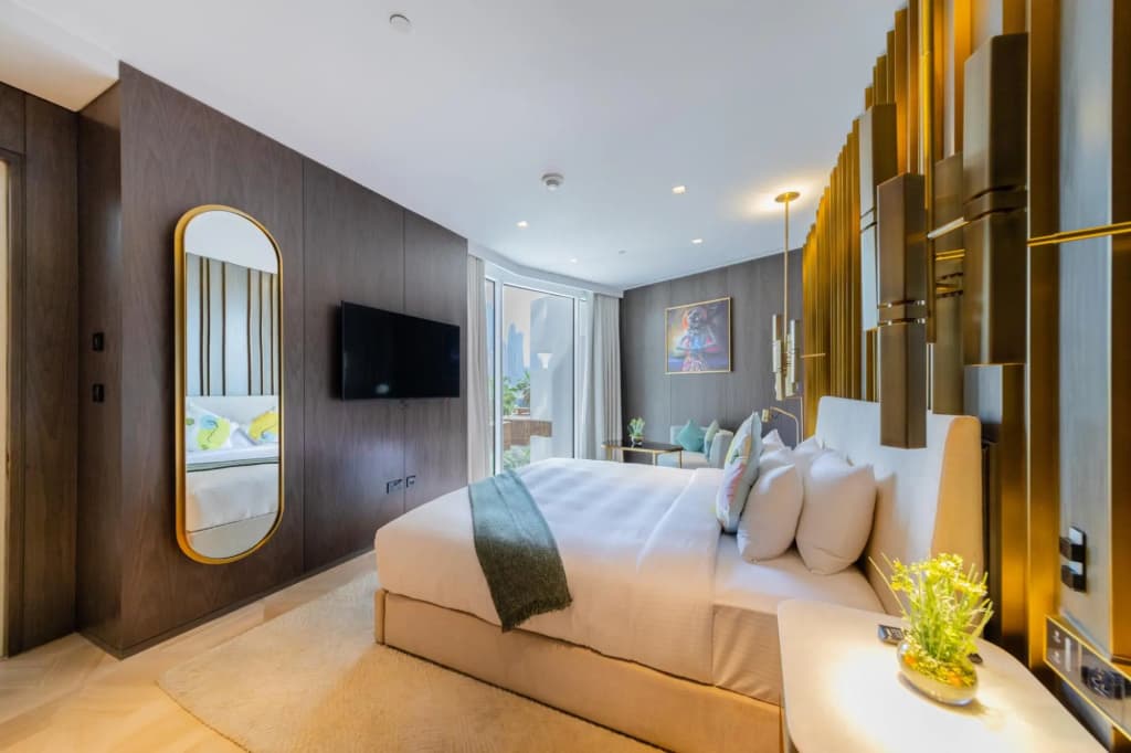 DXB - Five - 30308 - PJ - photo 5