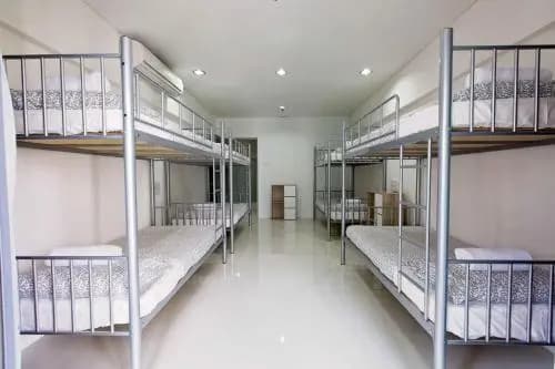 Mercu Summer Suites by Jeffrey - photo 3