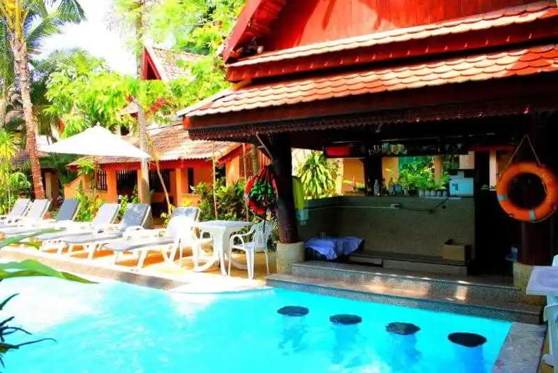 Hotel Emerald Garden Resort - main photo