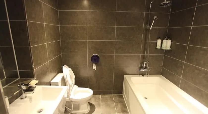 Rainbow Hotel Hwagok - photo 8