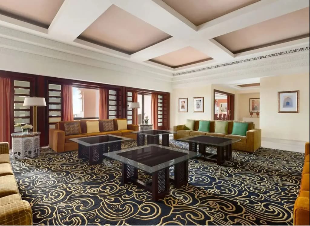 Al Husn Muscat Hotel - photo 23