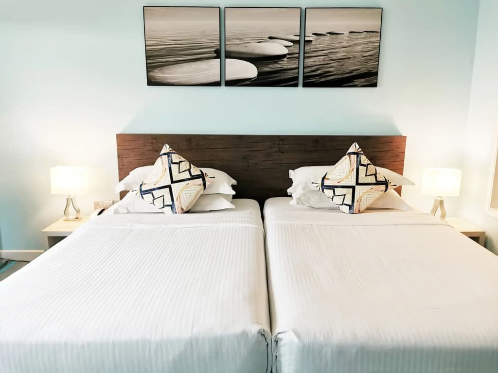 Thistle Johor Bahru Hotel - photo 2