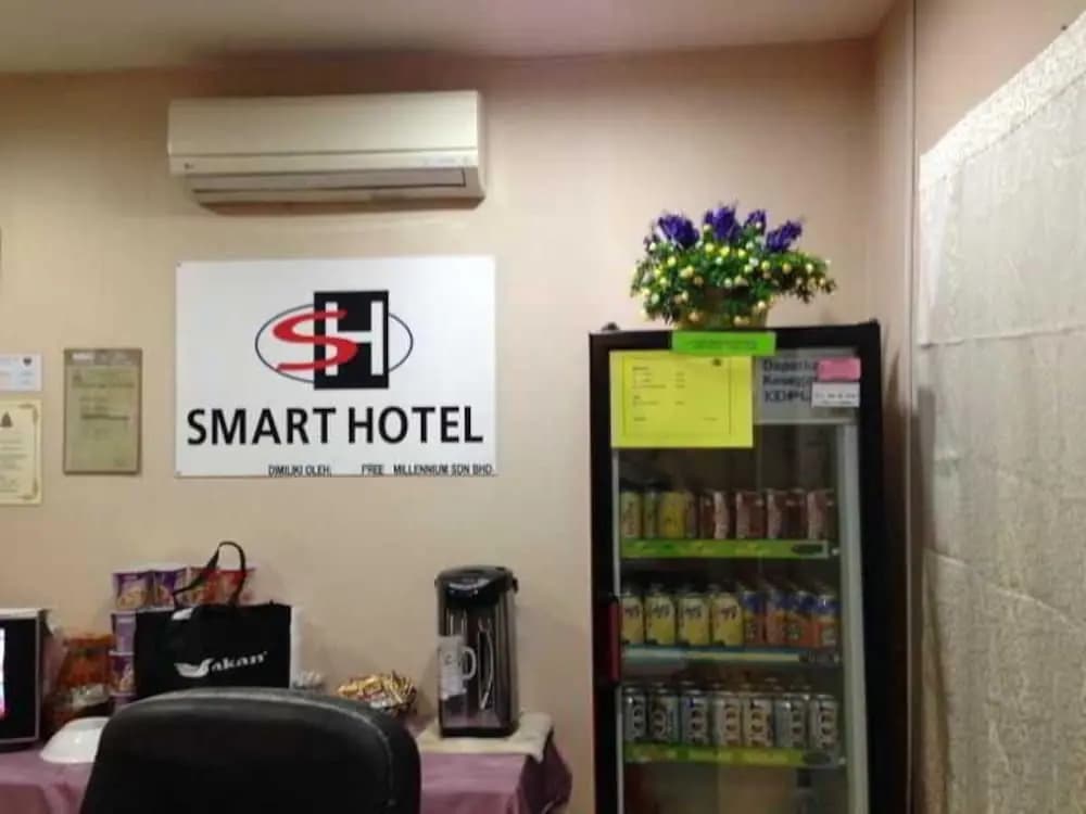 Smart Hotel Wangsa Maju - photo 12