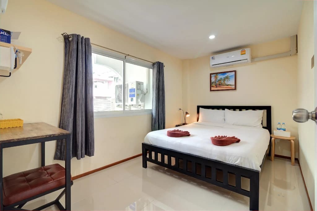 Red Pin Inn - photo 2