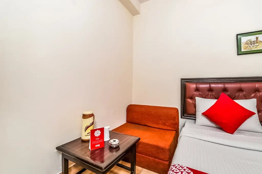 Hotel City Castle Karol Bagh - photo 3