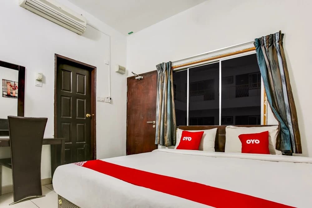OYO 89571 Eco Palace Hotel - photo 4