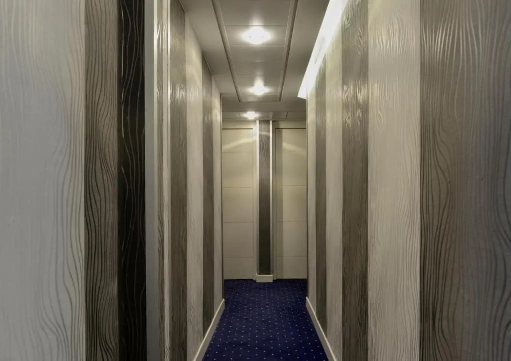 Hôtel Ambassadeur - photo 16