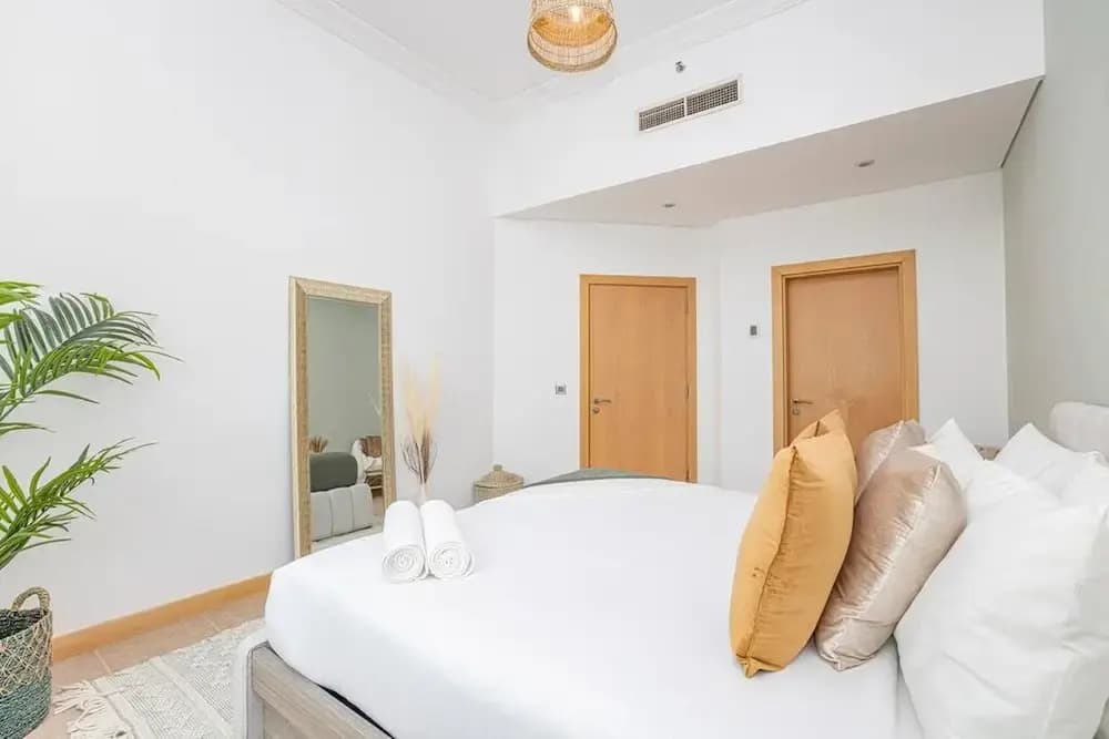 Palm Jumeirah 2 Br M - Full Sea And Beach View - photo 4