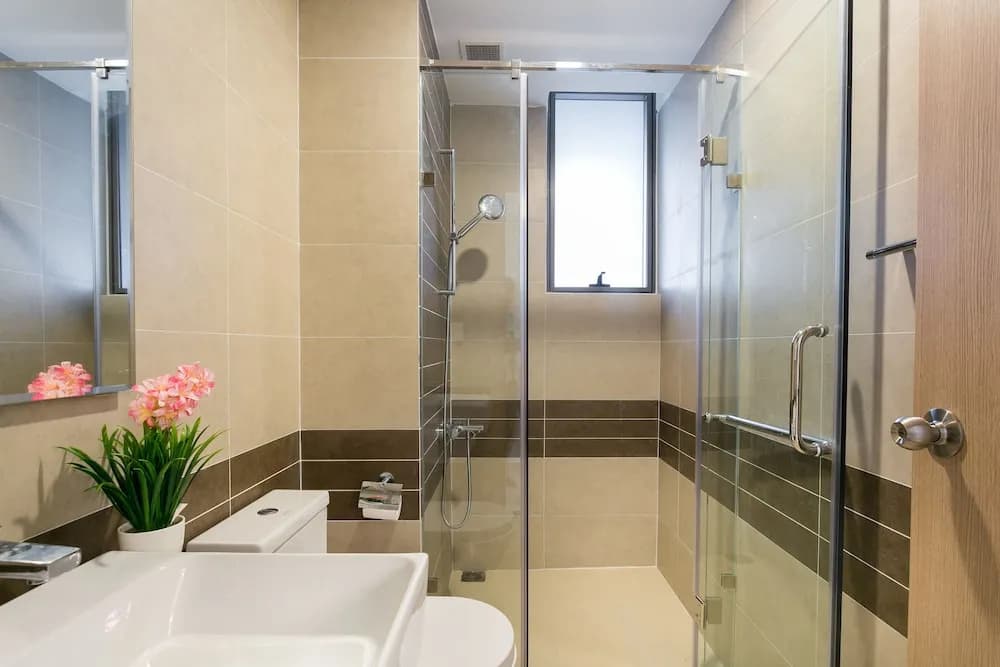 River Gate Apartment - photo 9