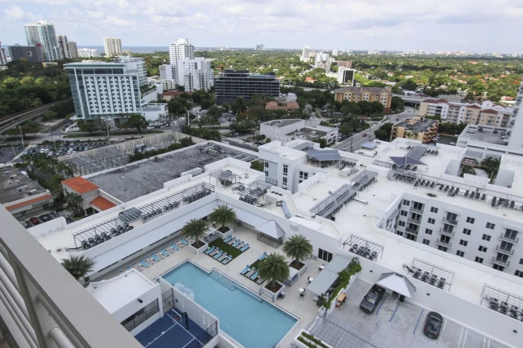 Brickell by Vacation District - photo 19