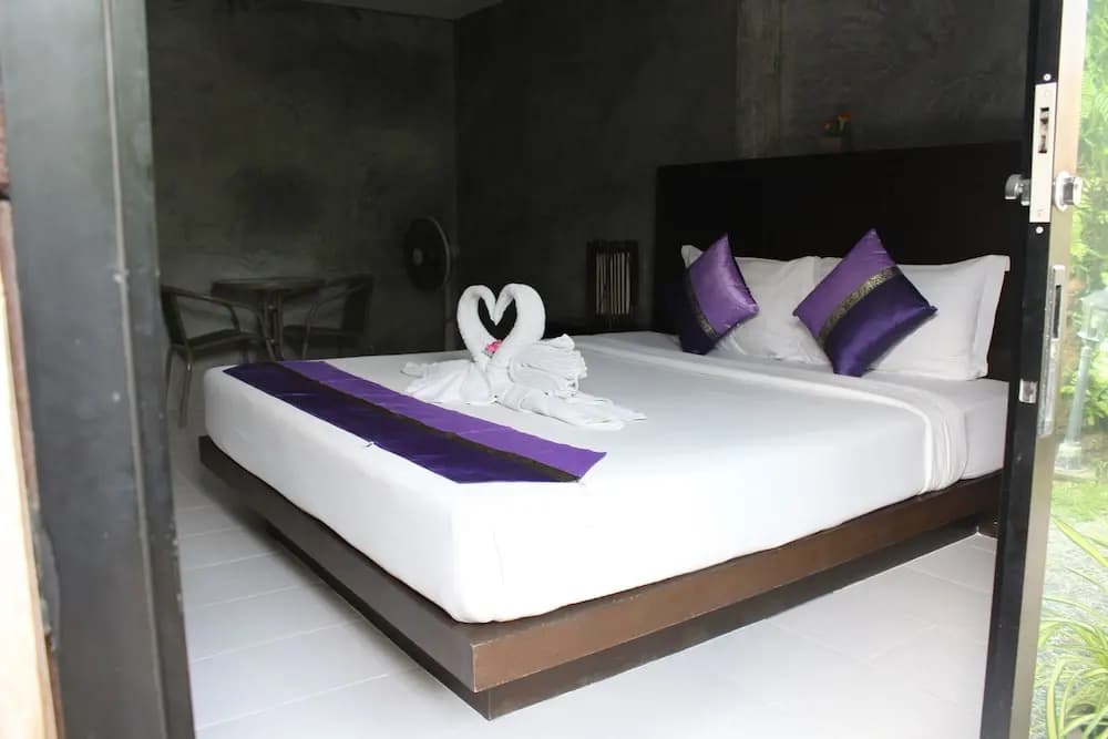 B Happy Resort - photo 6