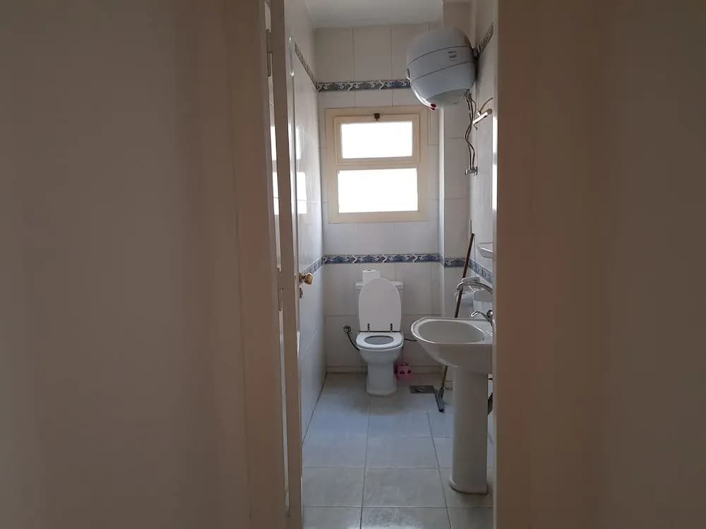 El Choueifat Apartments - photo 8