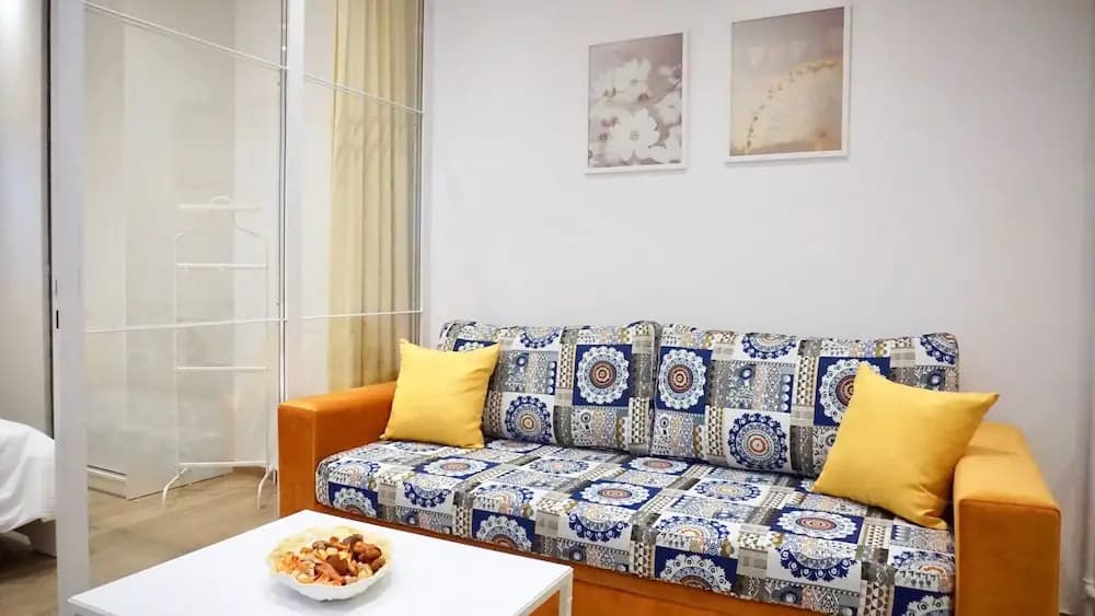 Spacious Peaceful Studio with Garden Patio - photo 6