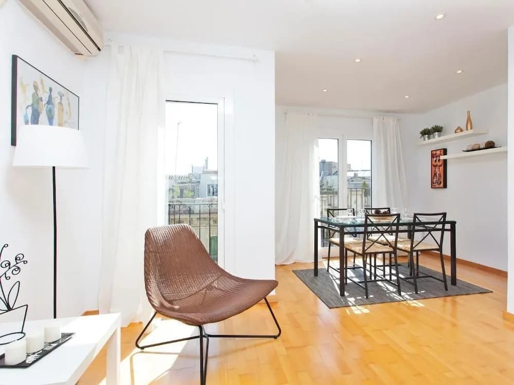 RentBCN Rambla Catalunya - photo 2