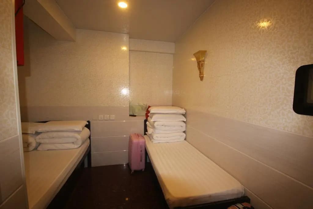 Tian Jin Hostel - photo 15
