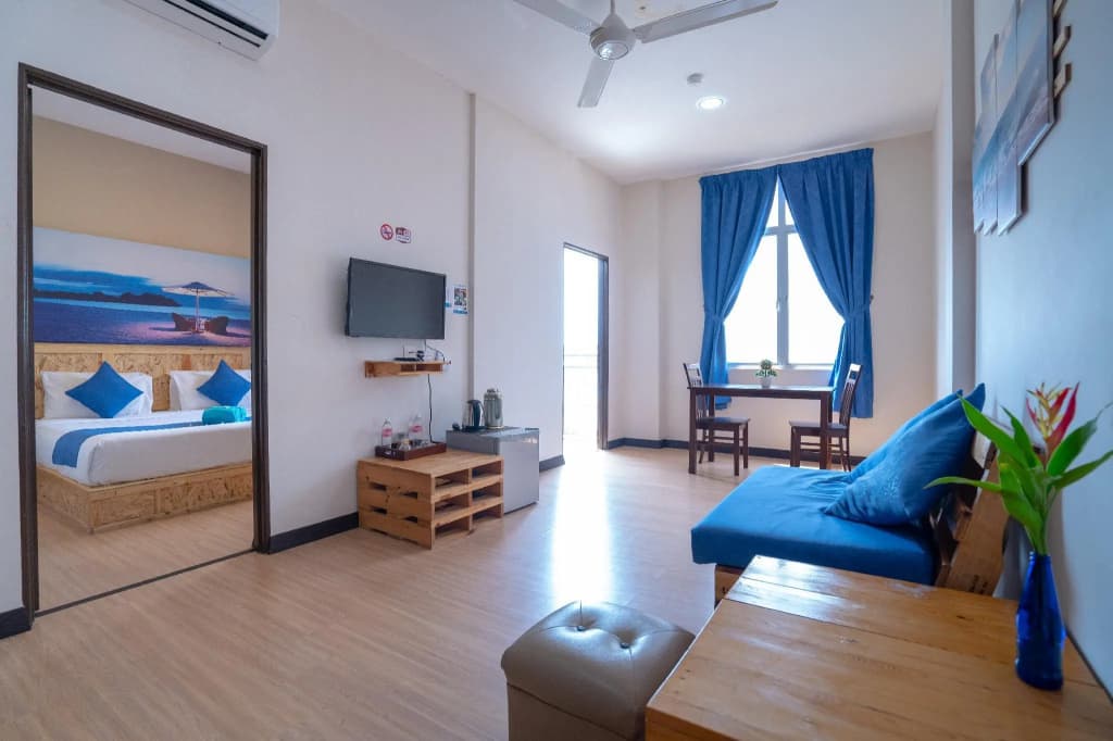 Paretto Seaview Hotel - photo 2