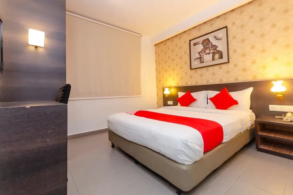 Capital O 91277 Nur Villa Hotel - photo 2