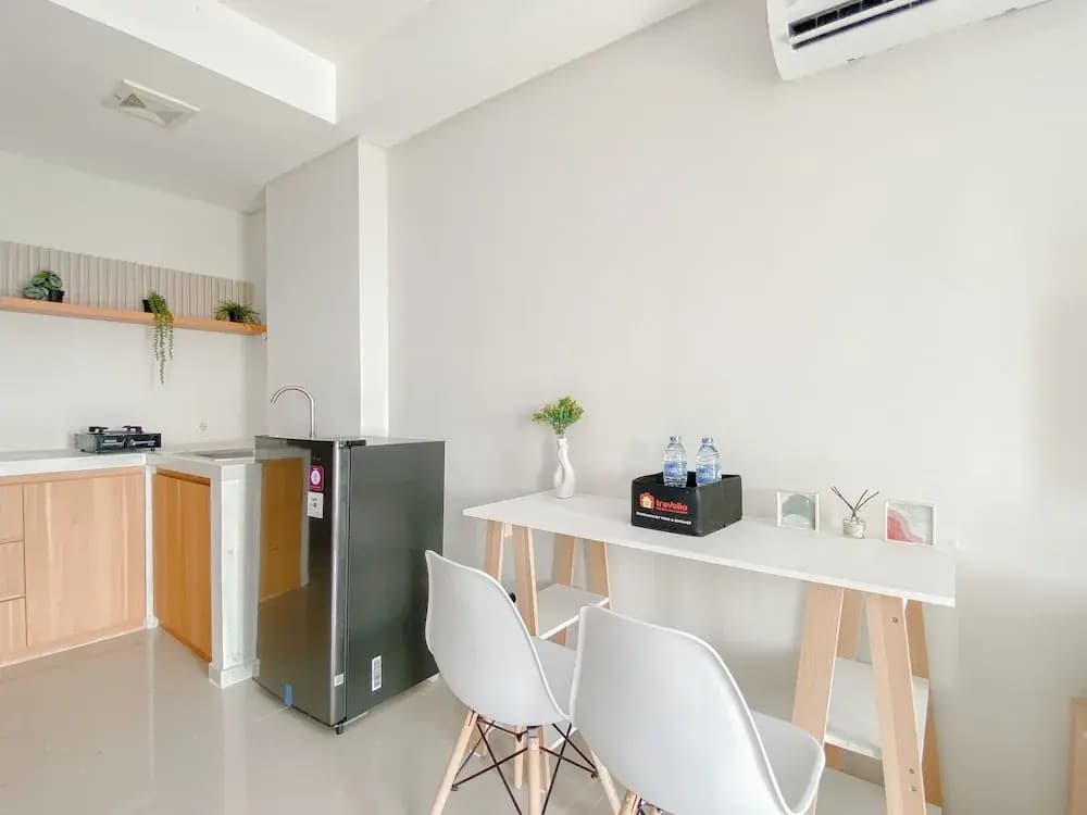Cozy Studio Daan Mogot City Apartment - photo 17