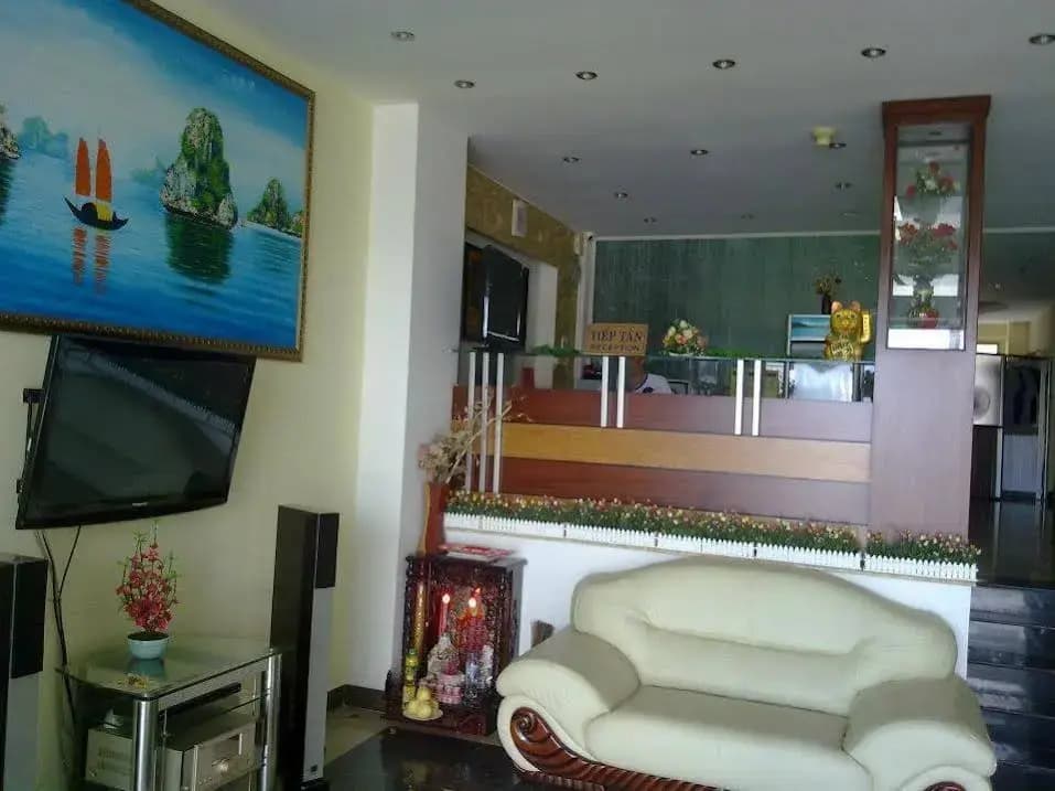 Minh Ha Hotel - photo 2