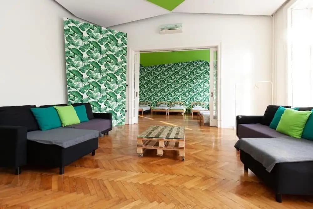 Bajcsy Design Group Apartment - photo 3
