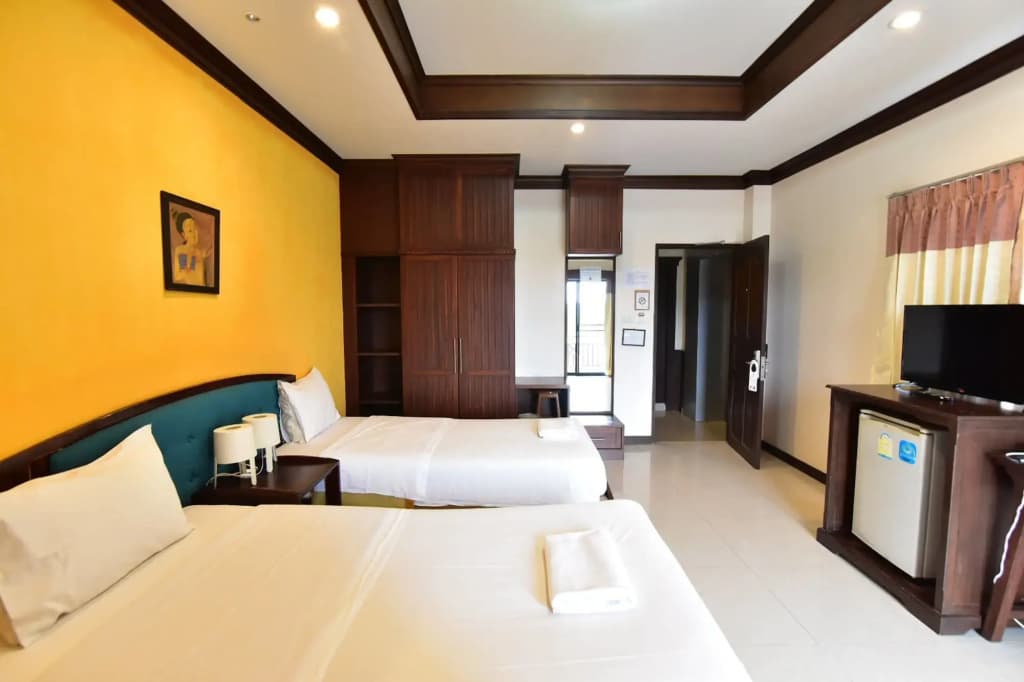 Narawan Hotel - photo 3