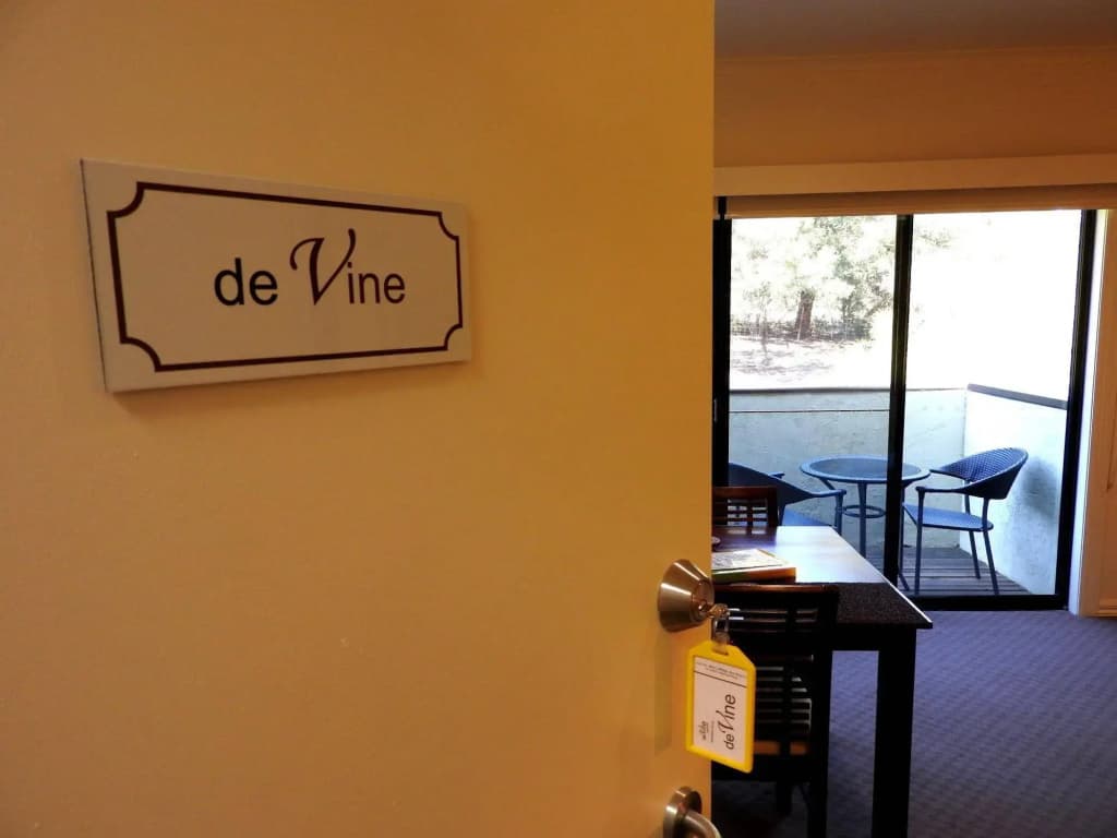 Deville at Healesville - photo 3
