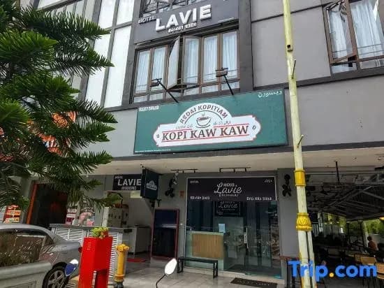 Hotel Lavie at Centrum - photo 3