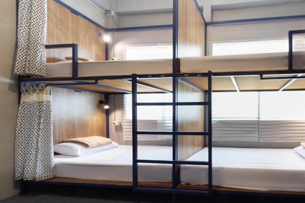 Arawana Hostel Silom - photo 3