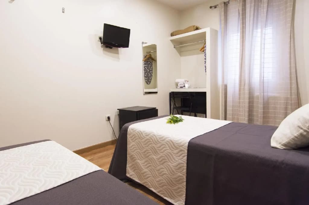 Hostal Art Madrid - photo 35