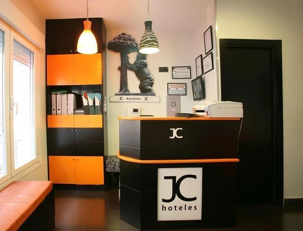 JC Rooms Puerta del Sol - photo 13
