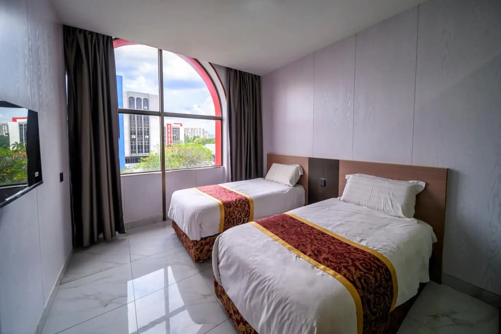 BEEZ Hotel - photo 5