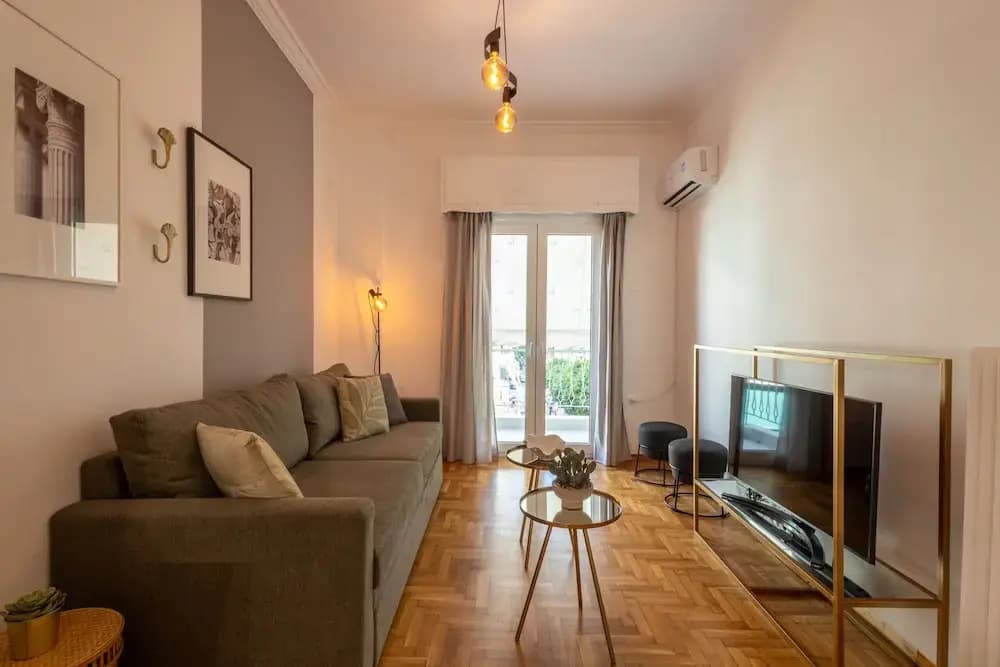Brand New 2 Bdrm Apt in Koukaki Athens - photo 1