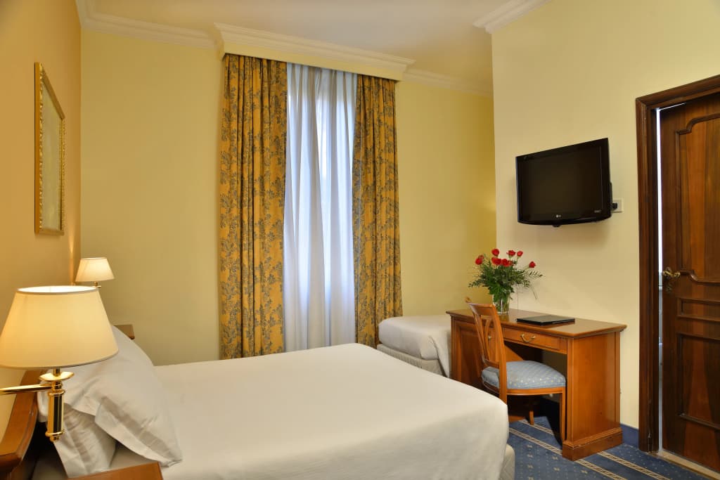 Rome Garden Hotel - photo 3