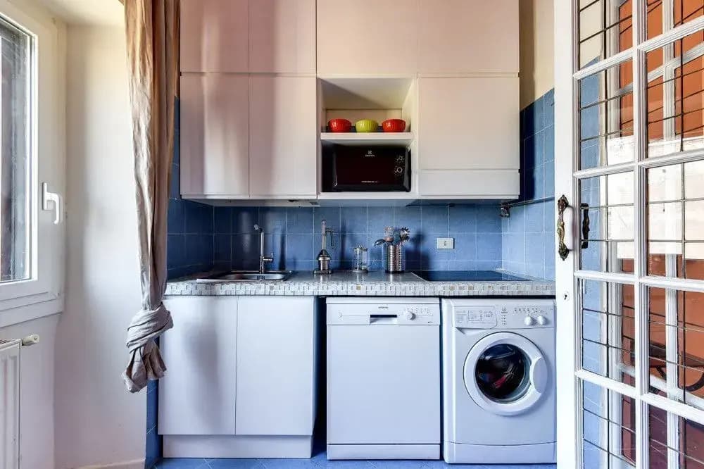 Nice and Bright 2 bed Flat Near Termini - photo 13