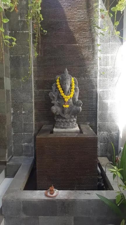 Nyaman Guest House - photo 4