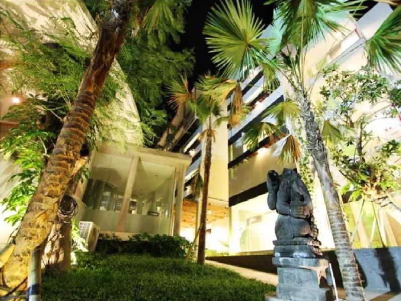 Grandmas Plus Hotel Seminyak - photo 19