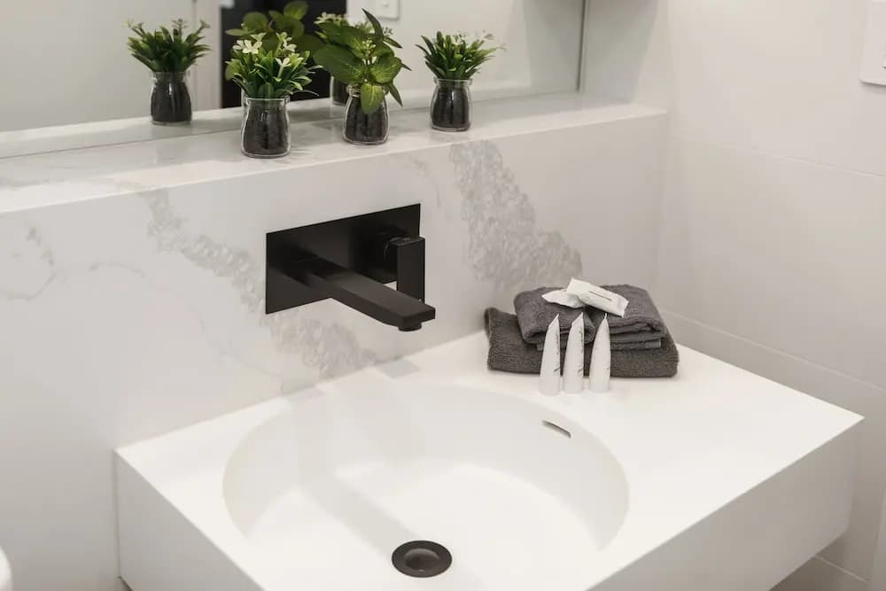 Harvard Apartments by Ready Set Host - photo 9