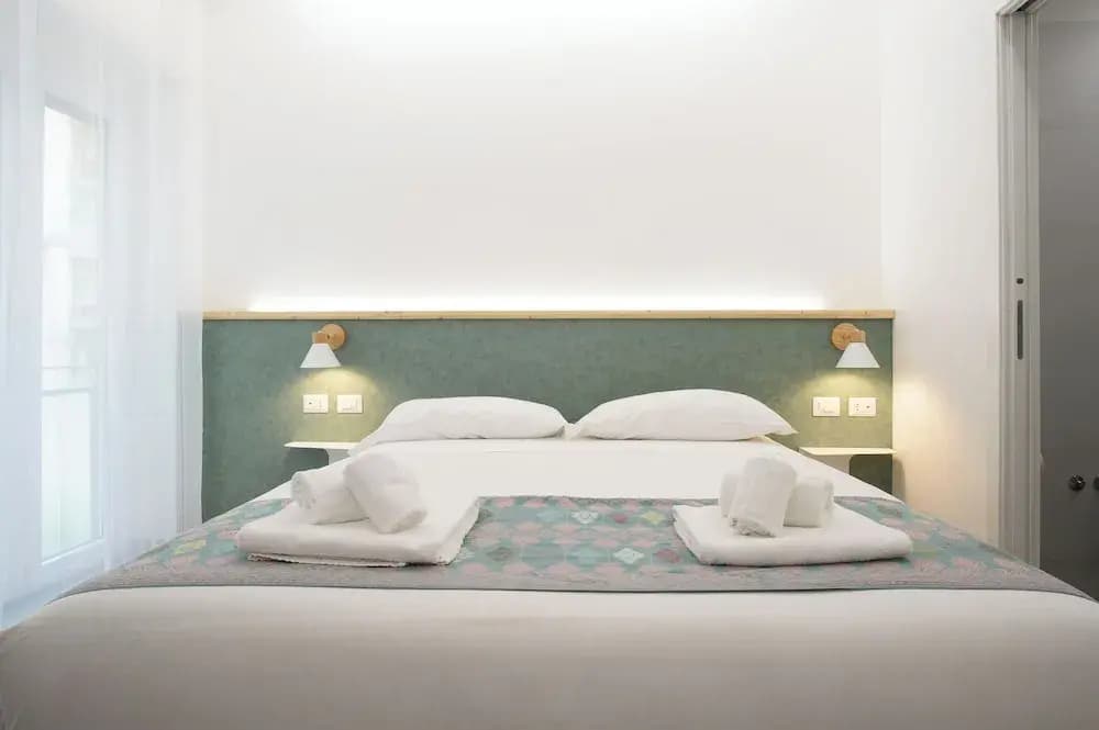 Domus Suites - photo 2