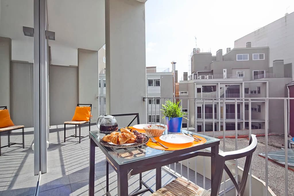 Charmsuites Paralel Apartments - photo 11