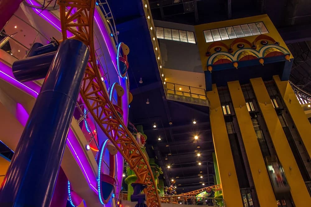 Rainbow Suites at Times Square - photo 1