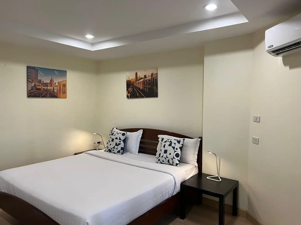 V Check Inn Sukhumvit 22 - photo 28