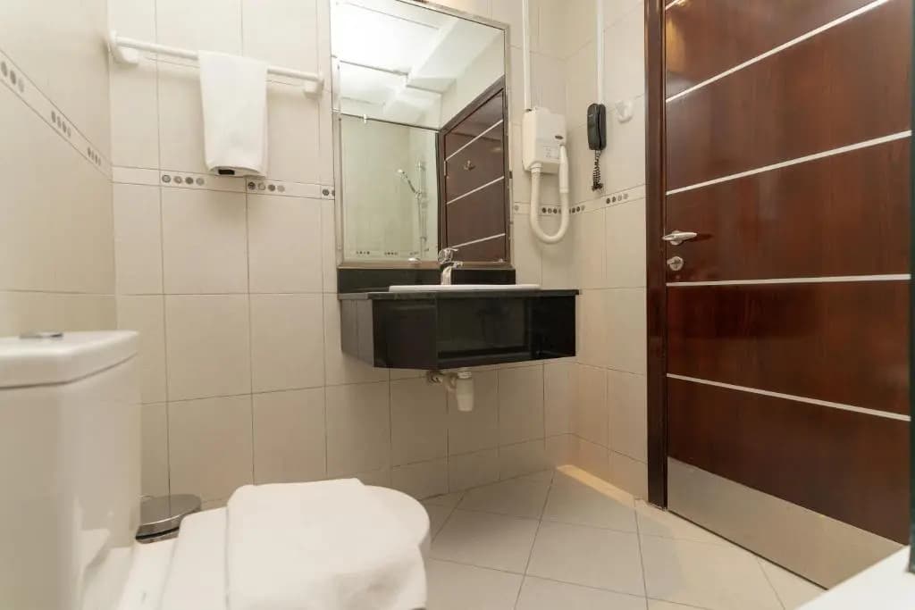 RH- 2BR apartment is Al Barsha 1, near mall & lulu - photo 5