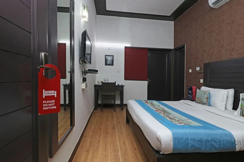 OYO 2227 Hotel Chalet - photo 5