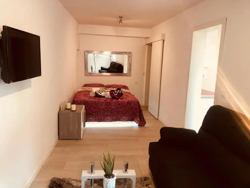 Apartment in Sol - photo 9
