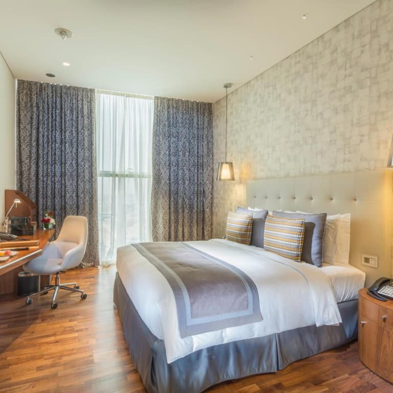 The Avenue Hotel - photo 47