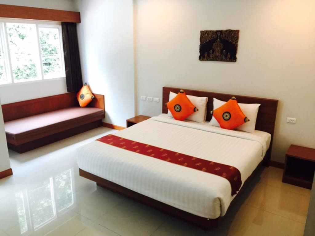 Chollada Inn Kamala - photo 3