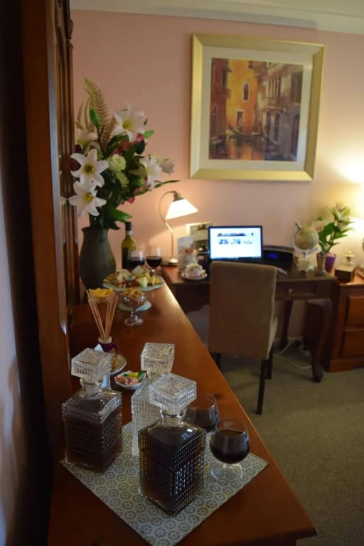 Meurants Manor Bed and Breakfast - photo 15