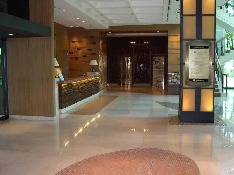 Ellui Hotel - photo 2
