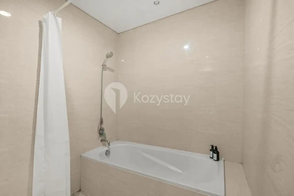 Meadow by Kozystay | Newly Renovated | Kebon Jeruk - photo 16