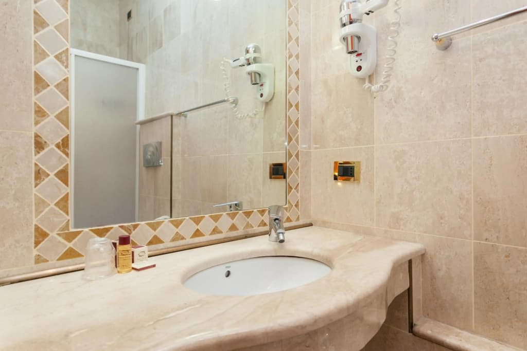 Hotel Fiorella Milano - photo 33